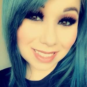 Meet your Posher, Benecia